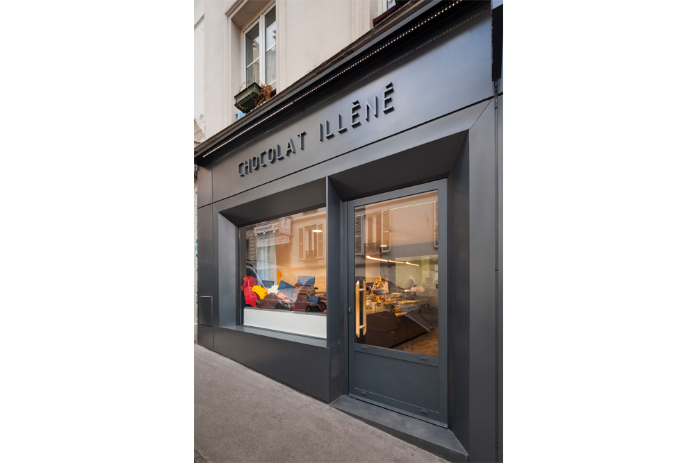 Boutique Tholozé - Réhabilitation d'une quincaillerie en une boutique de chocolats