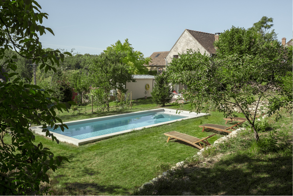 Rénovation d'une maison de campagne et création d'une piscine